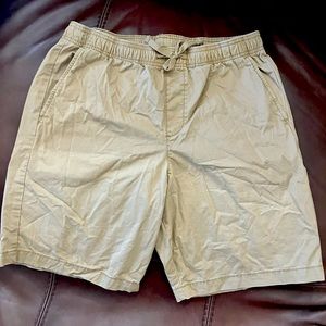 Mens’ Gap Pull on Khaki Shorts